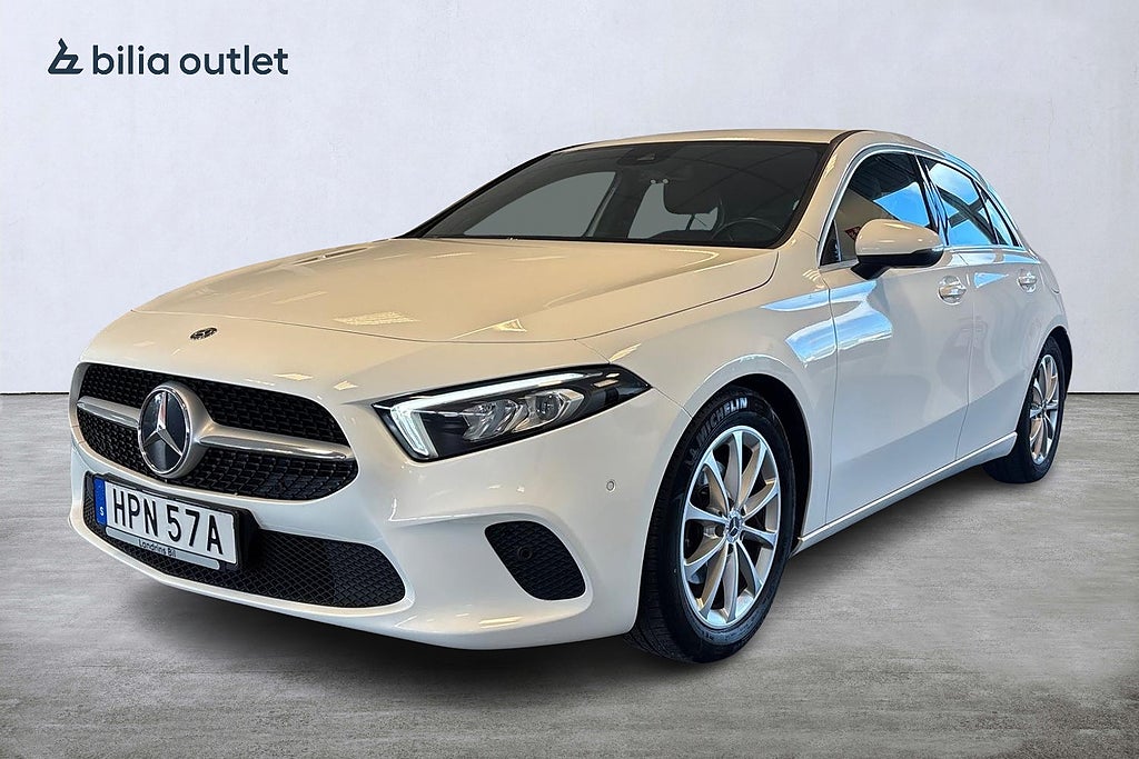 Mercedes-Benz A 180 Base Progressive Line 136hk / Värmare Kamera Navi