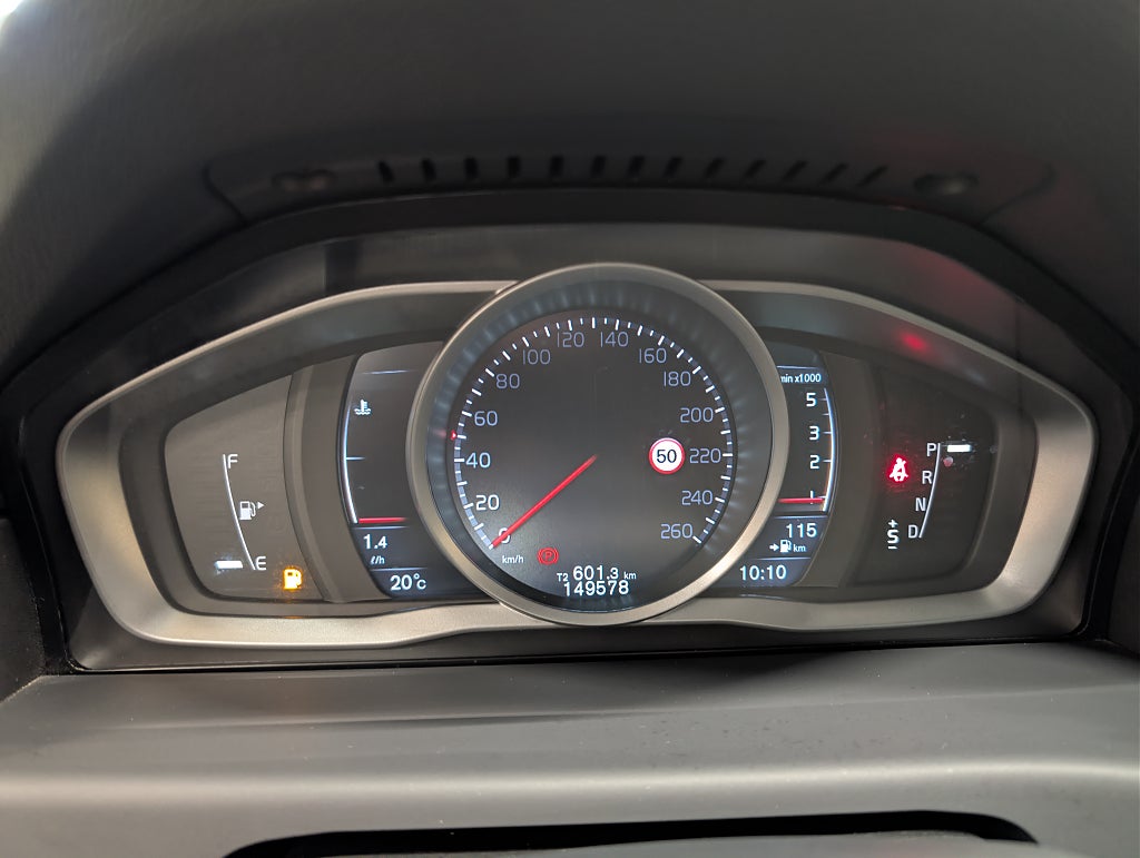 Volvo XC70 D4 AWD Classic Sum Drag/Värm/V-hjul thumbnail