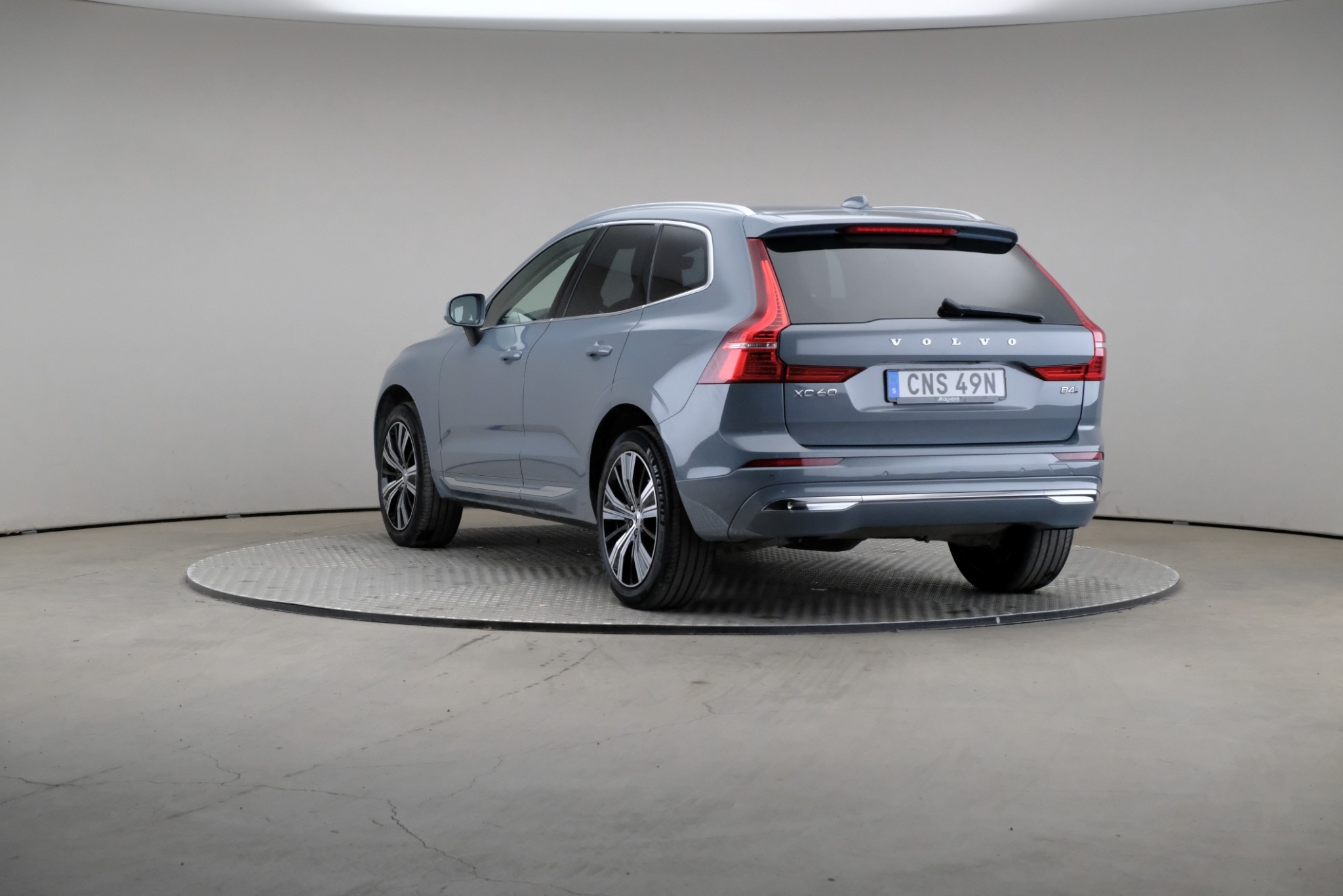 Volvo XC60 2023, bild 2/37