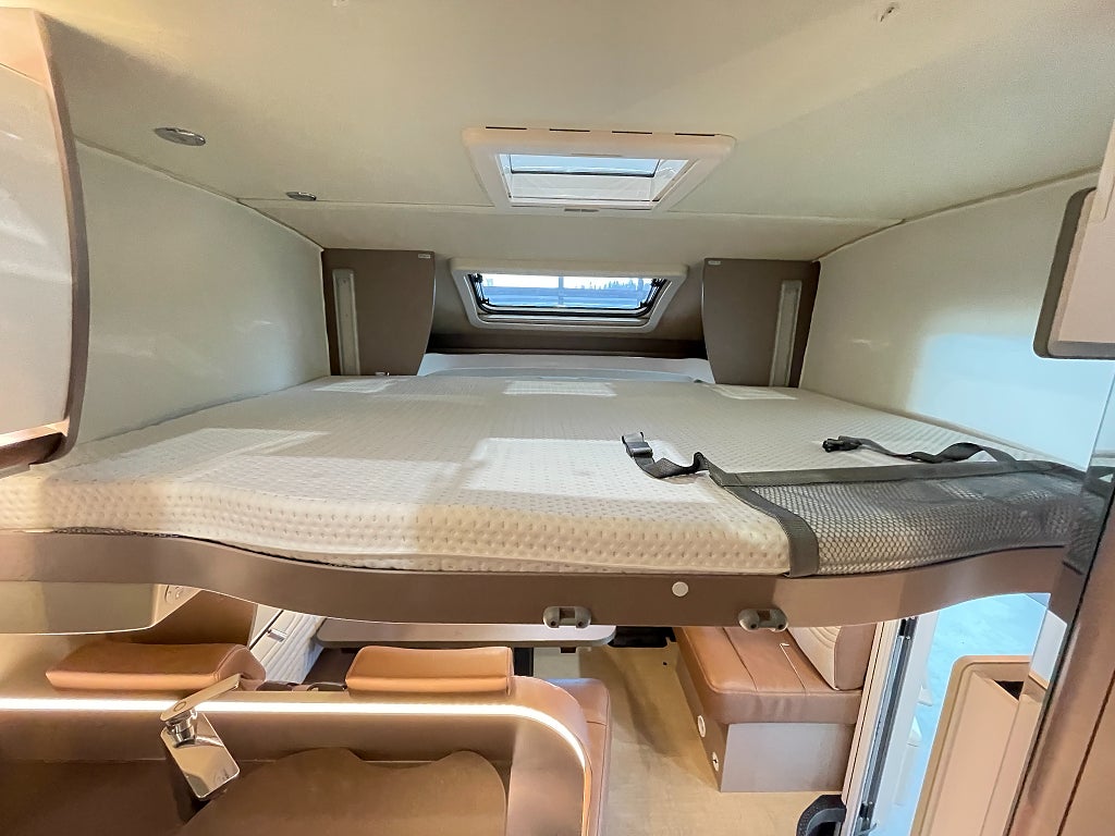 Bürstner Lyseo 744 TD Harmony Line /Soffa bak/Taksäng x2/AC bodel/Solcell - Bürstner