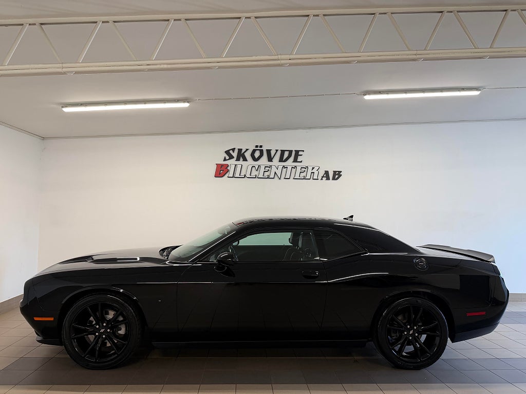 Dodge Challenger 3.6 V6 TorqueFlite / Svensksåld / 8300Mil / Välvårdad 