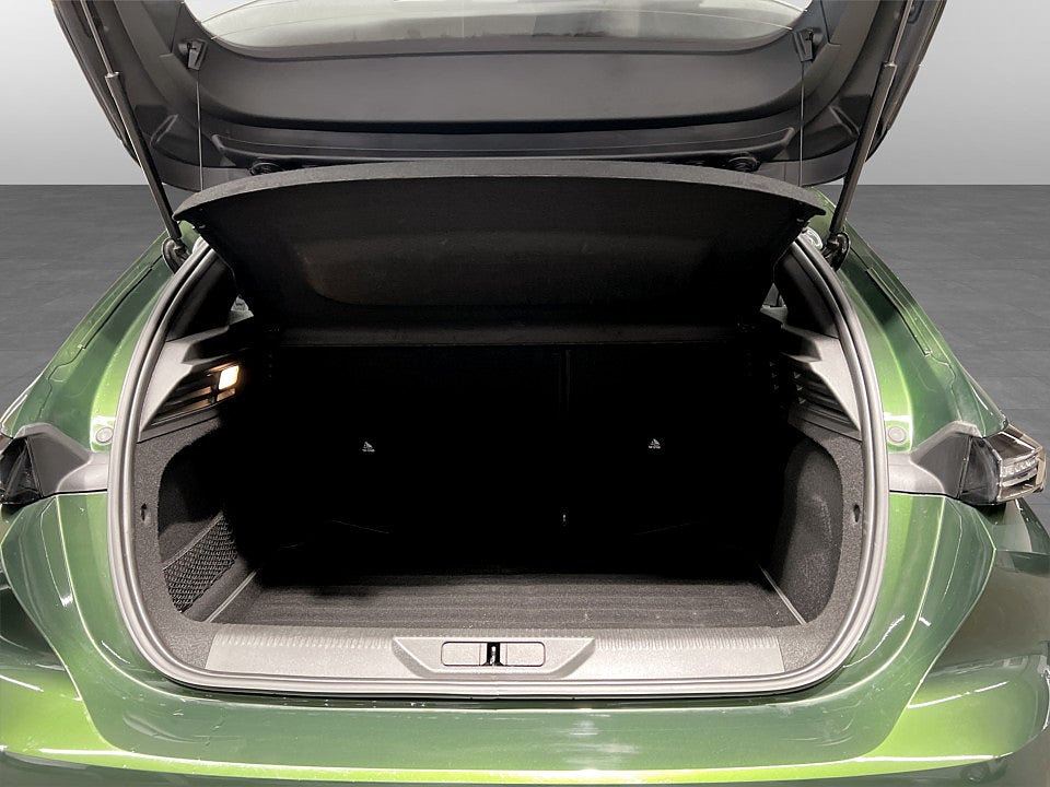 Bild på Peugeot 308 5D Active 1.2 PT 130hk CARPLAY BACKSENSORER