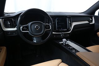 SUV Volvo XC60 9 av 27