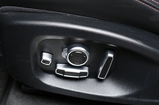 SUV Jaguar F-Pace 11 av 31