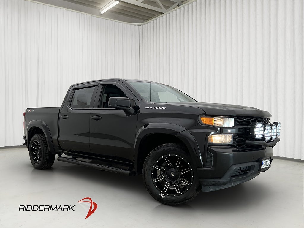 Chevrolet Silverado 1500 4WD Drag Skinn 6-Sits CARPLAY Moms