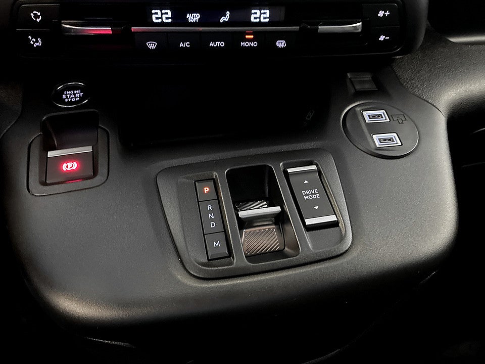 Bild på Peugeot Partner Plus 130hk Aut L2 - EDITION! SERVICE & V-HJUL INGÅR!