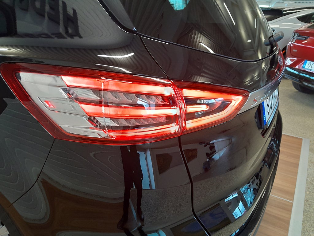 Ford S-Max TITANIUM 2.5 HYBRID 190HK AUTOMAT thumbnail