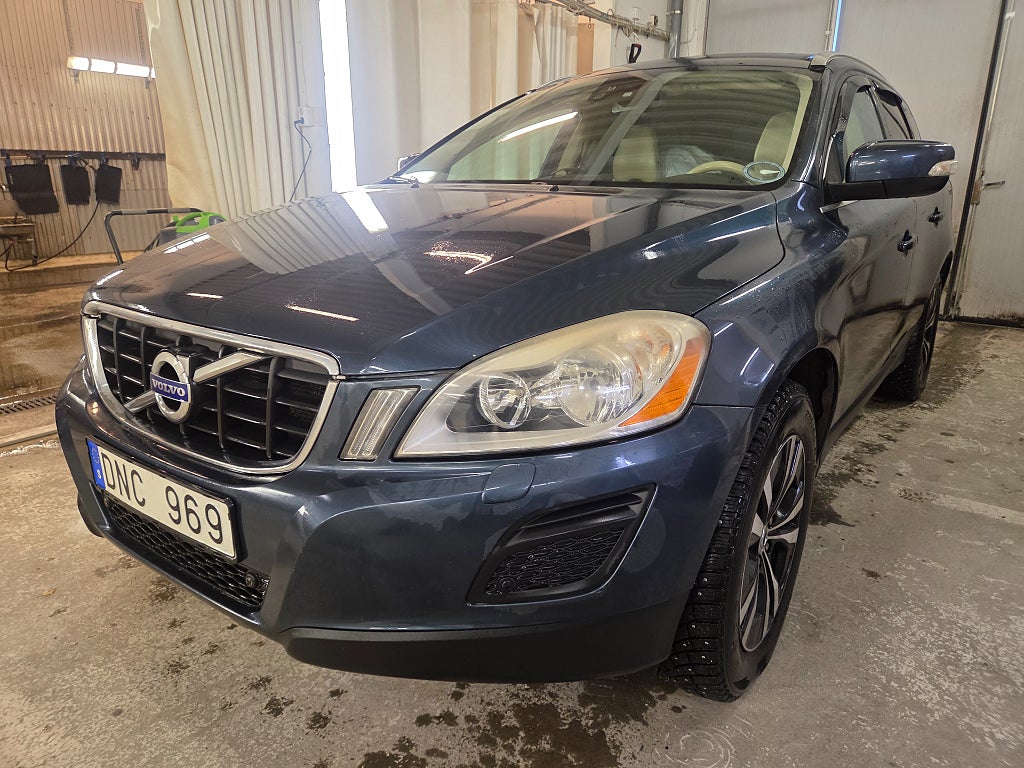 Volvo XC60 T6 AWD Geartronic Euro 5 Nyservad