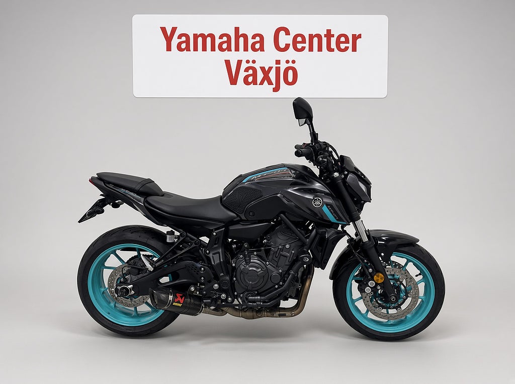 Yamaha MT-07 *Akrapovic helsystem*