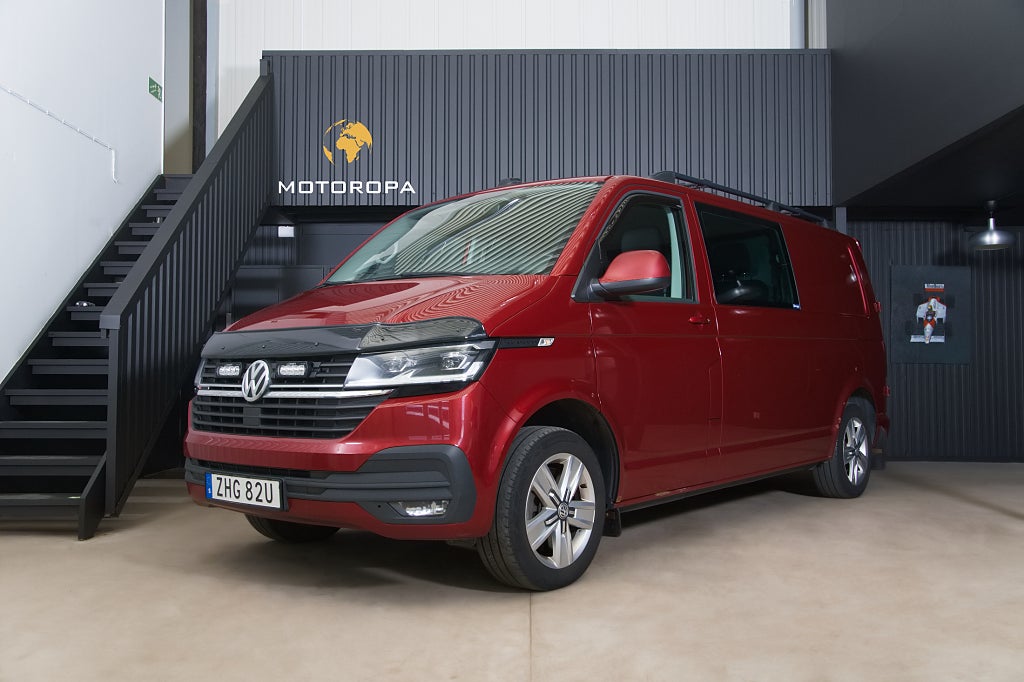 Volkswagen Transporter Kombi T32 4M 204hk | Moms | 1 ägare