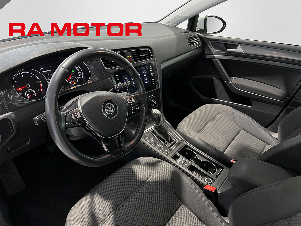 Volkswagen Golf SC 1.6 TDI 116hk | D-värm | Backkamera | Adaptiv-Fart 2019