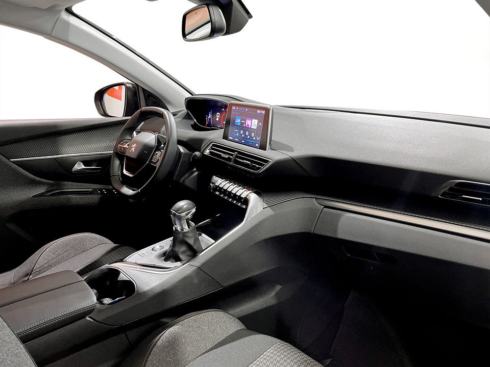 Bild på Peugeot 5008 Active Pack 1.2 PT 130hk - 7-SITS,B-KAMERA,DRAG