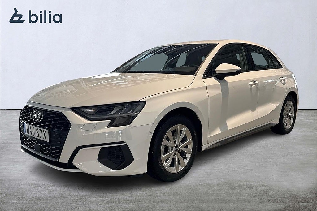 Audi A3 Sportback 35 TFSI 150hk Låga Mil