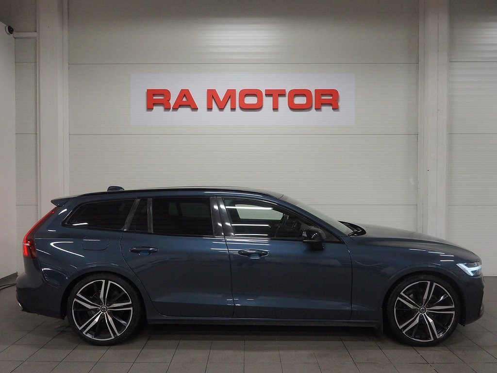 Volvo V60 D3 150hk R-Design | Drag | Navi | 360° | HUD | 2019