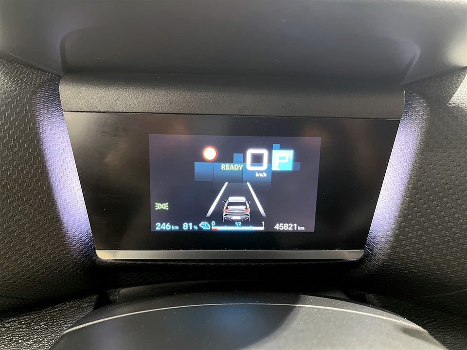 Bild på Citroën e-C4 X Shine Exclusive 136hk Aut B-KAMERA CARPLAY PANO