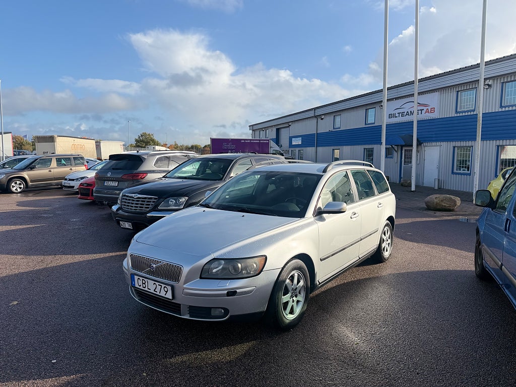 Volvo V50