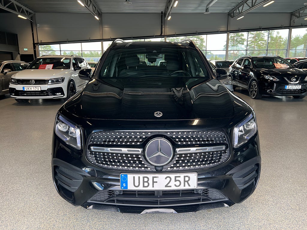 Mercedes-Benz GLB 2023 - miniatyr 9