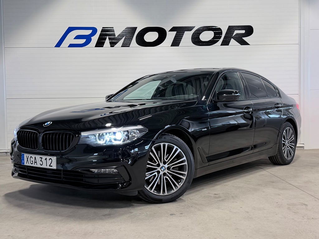 BMW 520i Sedan Automat Sport line/ GPS / DRAG /  *2615KR/MÅN*