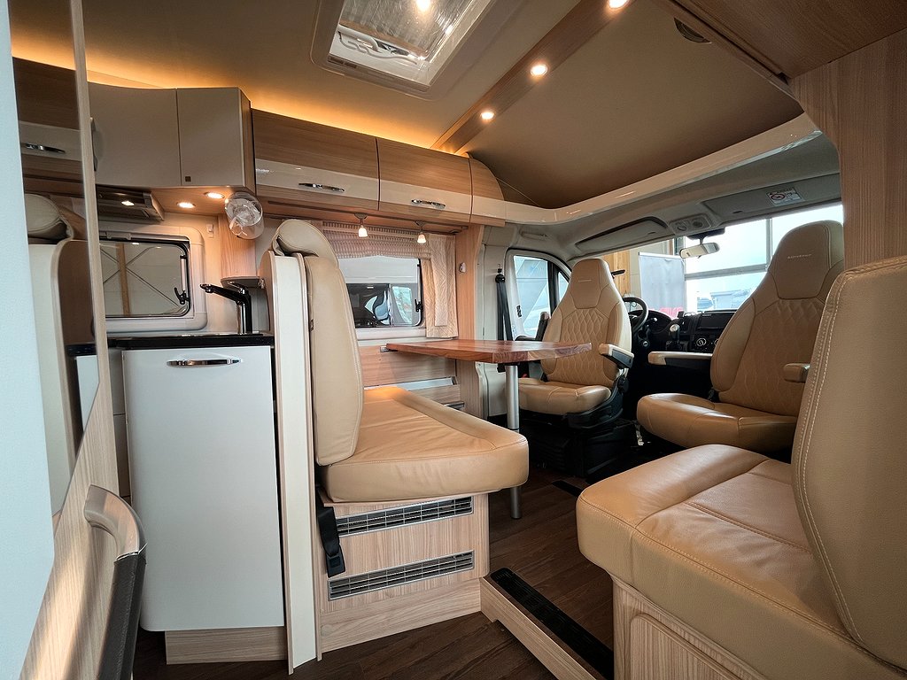 Bürstner Nexxo T 720 / ALDE / Solcell / Aut 150hk / Långbädd - Bürstner
