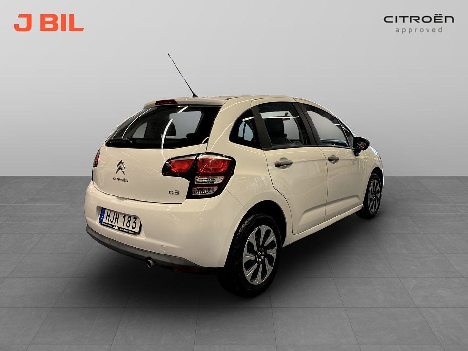 Bild på Citroën C3 1.2 82hk - LÅG SKATT, NYSERVAD