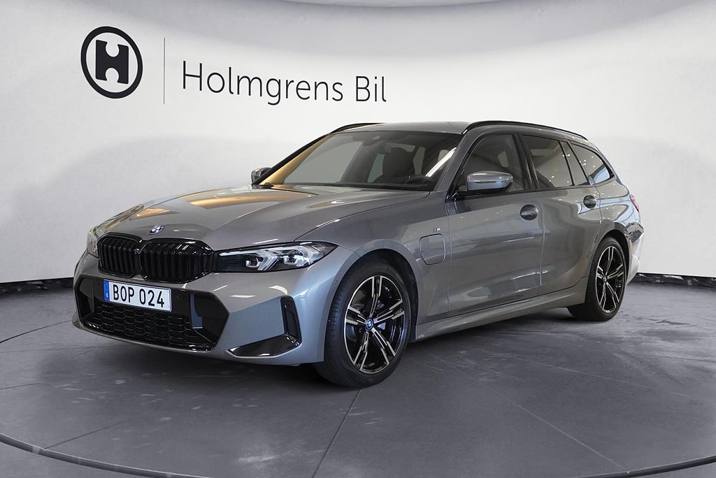 BMW 330e xDrive Touring Msport HiFi Tonade Rutor Rattvärme | Ränta 1,99%