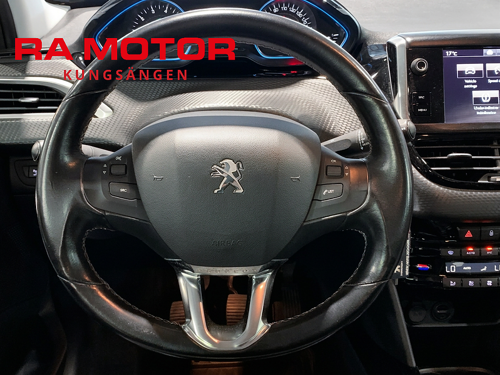 Peugeot 2008 1.2 82hk Allure | Backkamera | P-sens | Kamrem bytt 2017