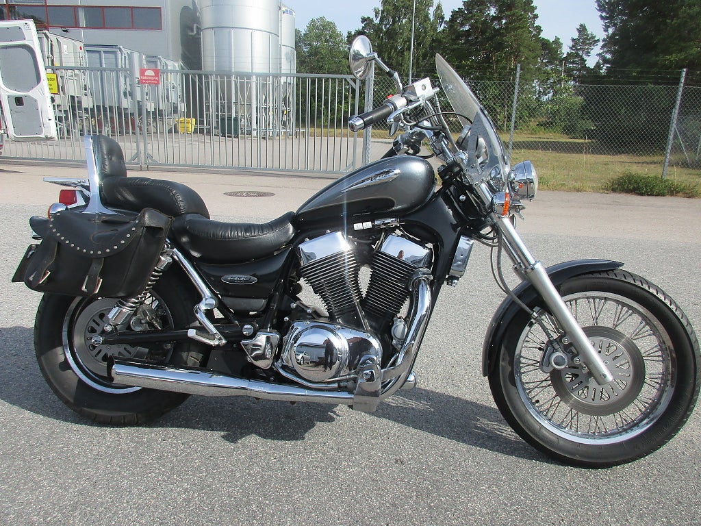 Suzuki VS 1400 Intruder
