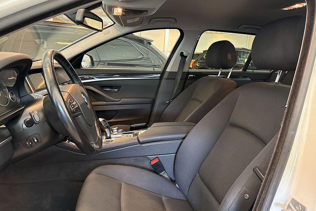 BMW 530D xDrive Touring Steptronic Sov hjul Hifi D-värmare miniatyr 7