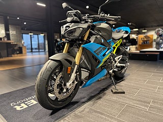 BMW S1000R