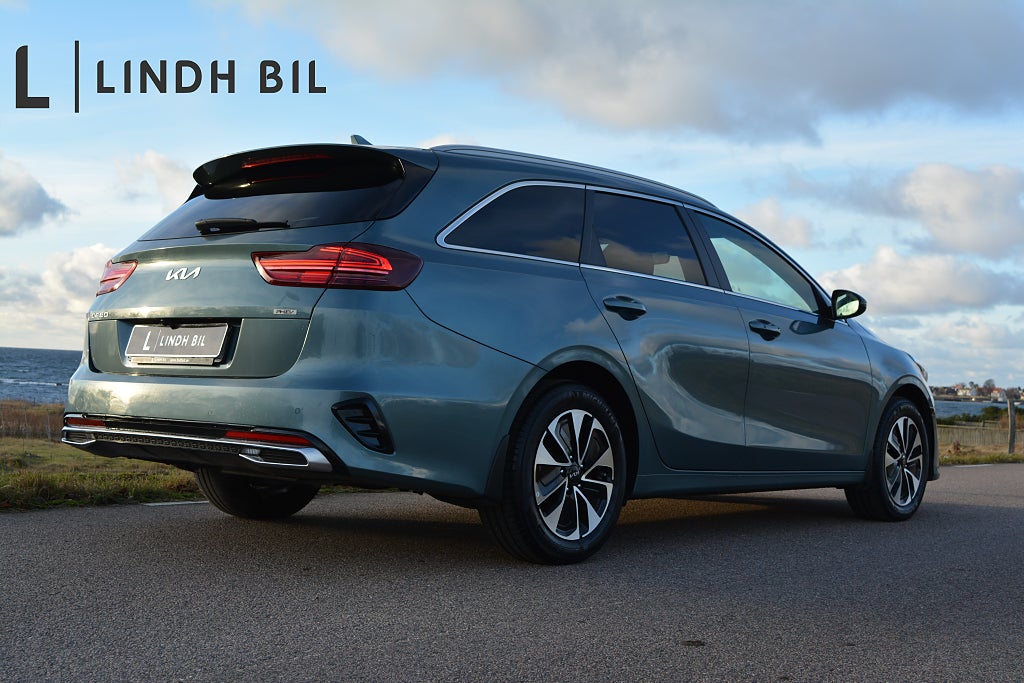 Kia Ceed SW PLUG-IN HYBRID PHEV DELLÄDER ELLUCKA VINTERHJUL