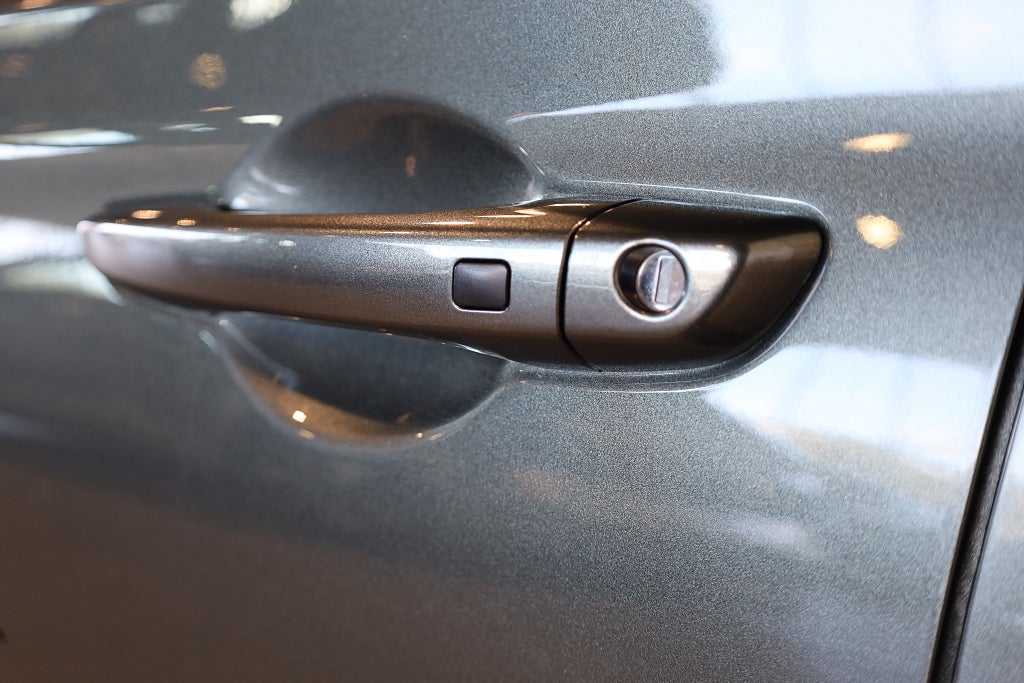 Hyundai i30 1.0 T-GDI AUT Essential Kamera Rattvärme Leasbar