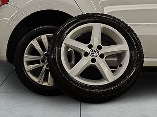 Volkswagen Polo 5-dörrar 1.2 TSI BMT Base BT/Vinterhjul/AC