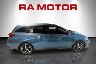 Kombi Toyota Auris 3 av 18