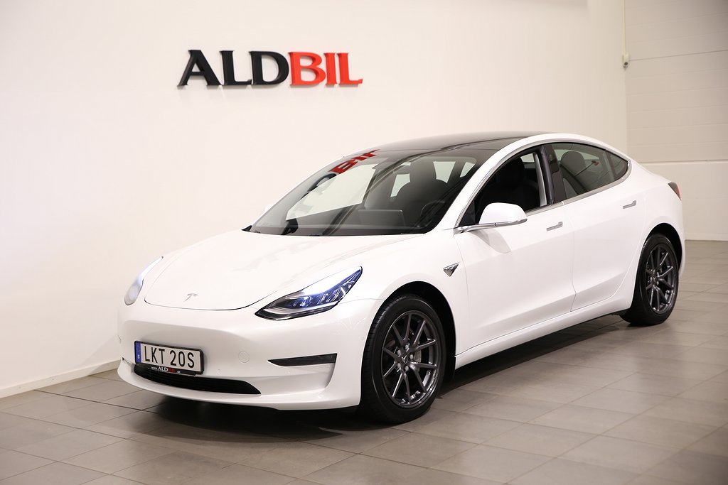 Tesla Model 3 Dual Motor Long-Range 440hk AWD / Drag / Läder / Pano / Nav