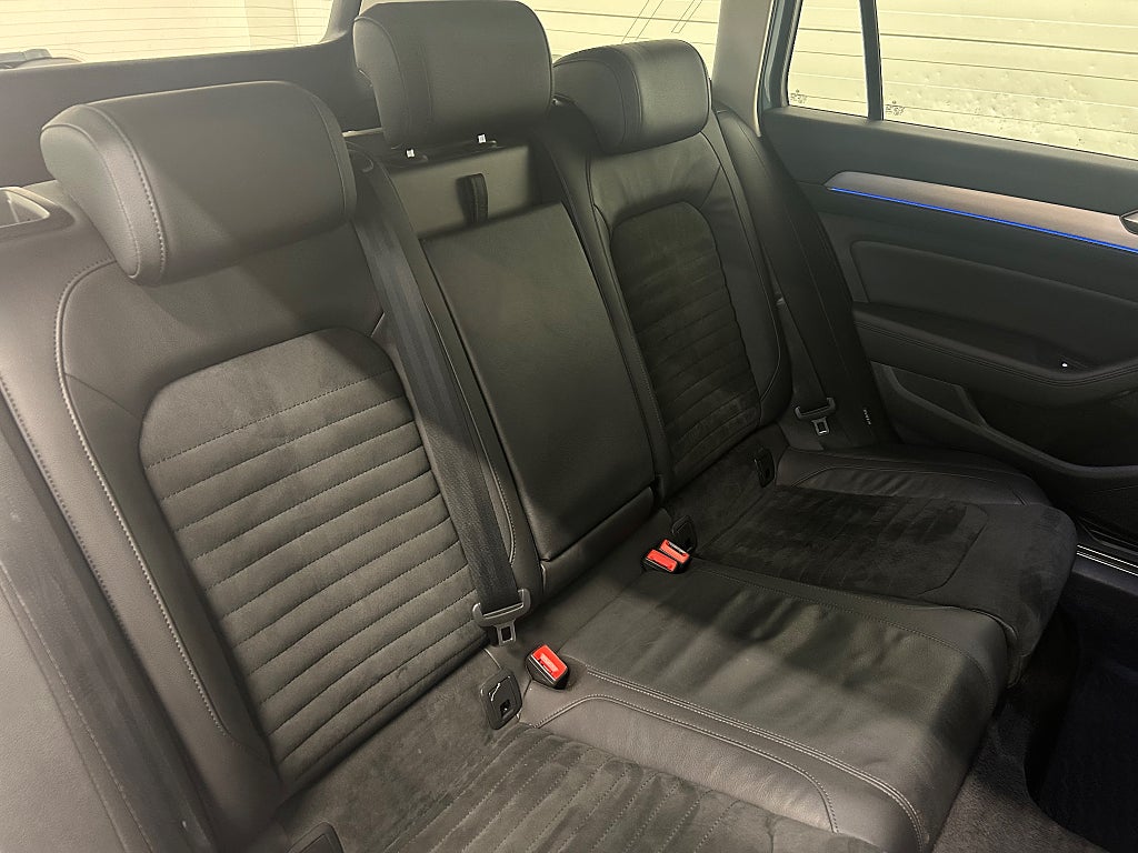 Volkswagen Passat SC GTE 218hk Plug-In |Drag|Värmare|Kamera| 2018