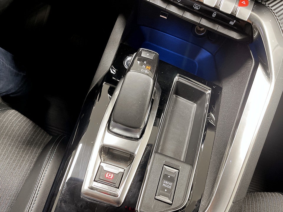 Bild på Peugeot 3008 Allure PHEV 225hk Aut B-KAMERA NAVI