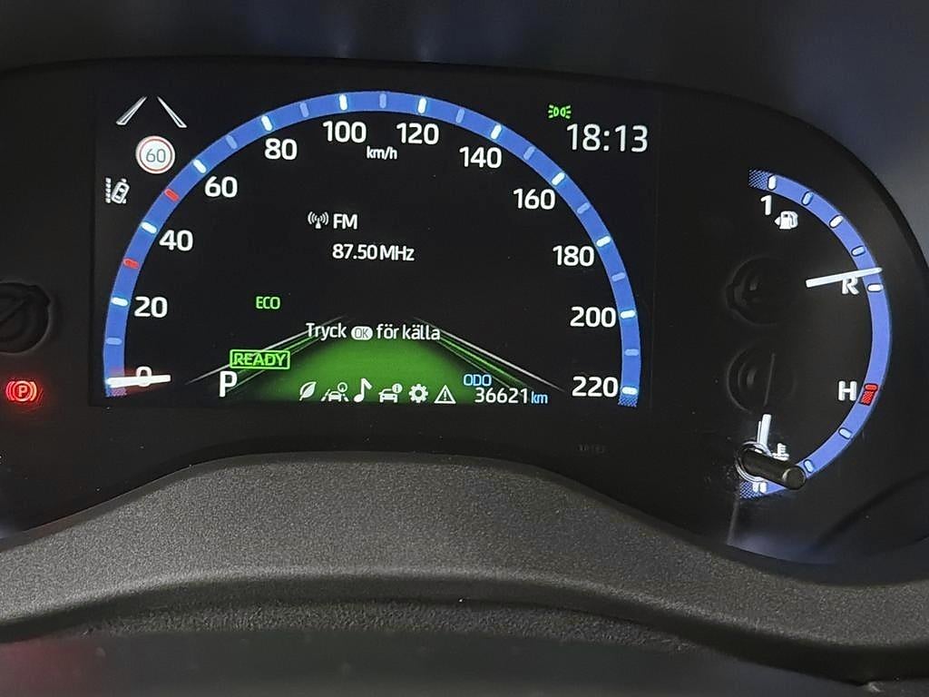 Toyota Yaris Cross 2023 - miniatyr 11