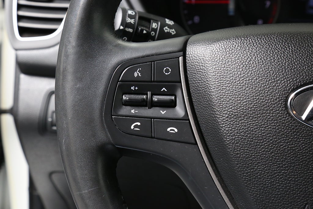 Hyundai i20 1,0 T-GDI 100hk Trend Aut P-sensor CarPlay Kamera 2020