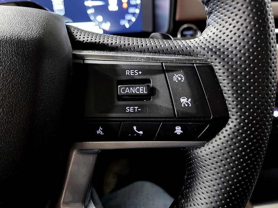 Bild på Mitsubishi Outlander Instyle+ PHEV 306hk Aut 4WD PANO B-KAMERA ELSTOL