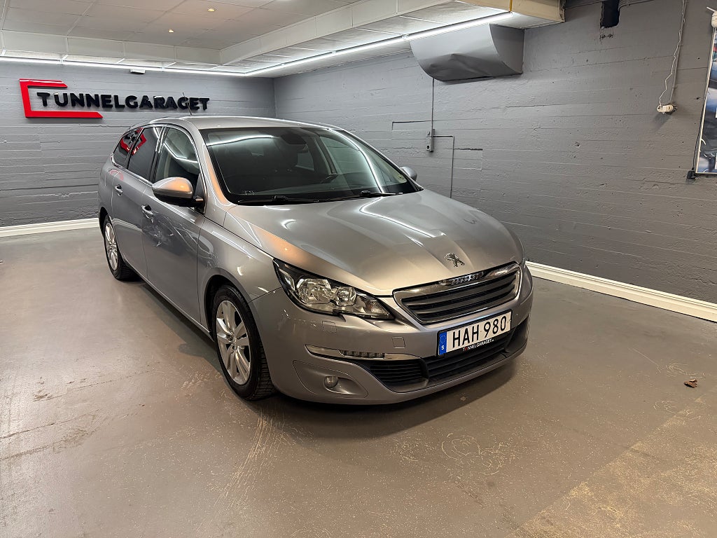 Peugeot 308 SW 1.2 PureTech 110 Active Dragkrok Nyservad