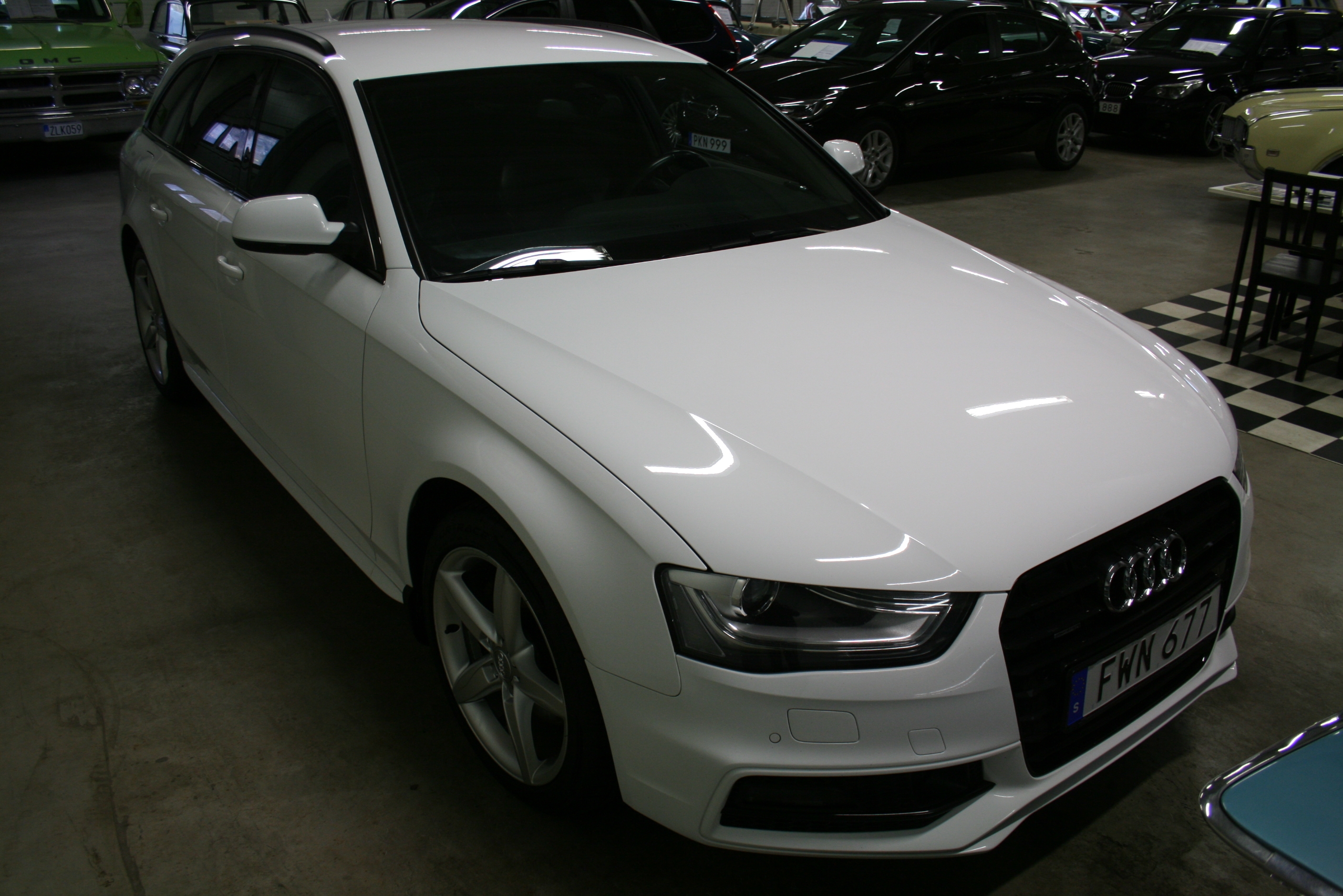 Audi A4 2015, bild 4/43