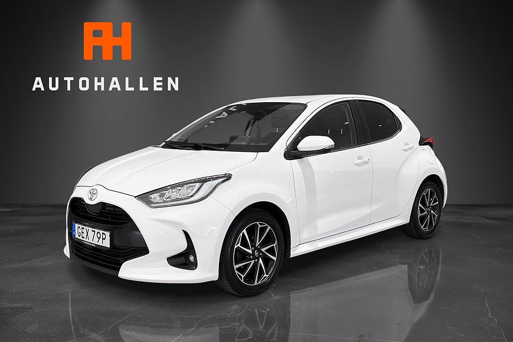 Toyota Yaris 1.5 VVT-i Active Plus 125hk Backkamera / Nyservad