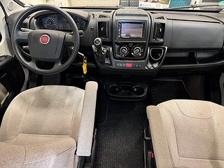 Husbil-halvintegrerad Pilote V600G 190HK 3 av 19