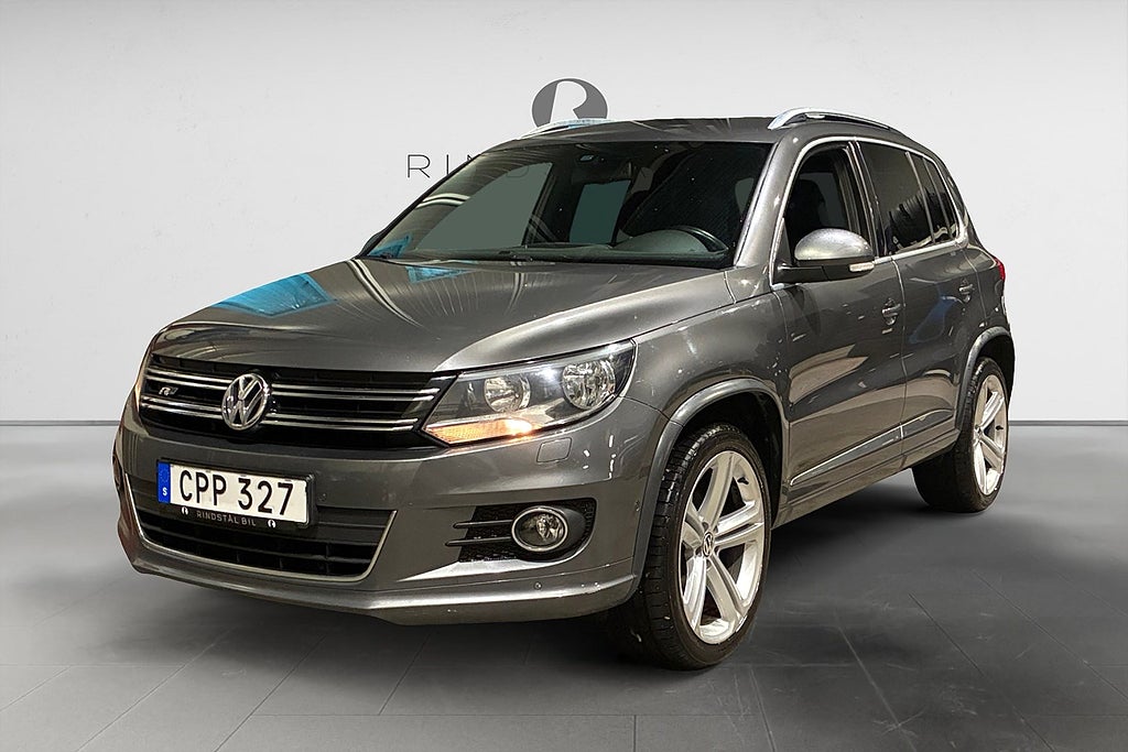 Volkswagen Tiguan 1.4 TSI 160 HK 4M R-LINE DRAG B-KAMERA 15900MIL 19"
