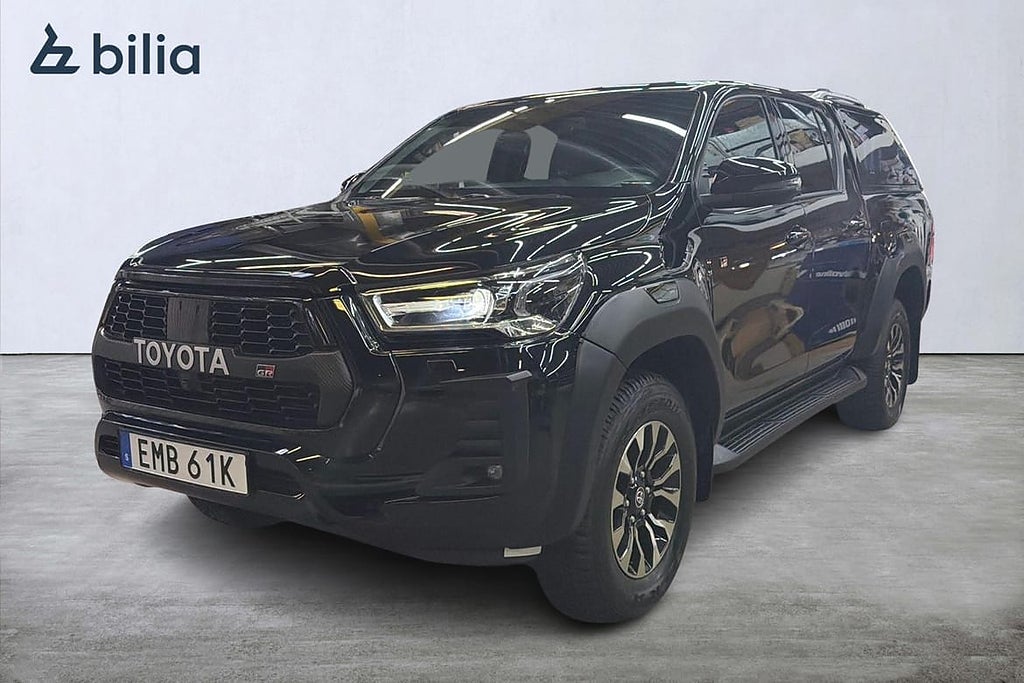 Toyota HiLux 2,8 GR SPORT AWD KÅPA DRAGKROK
