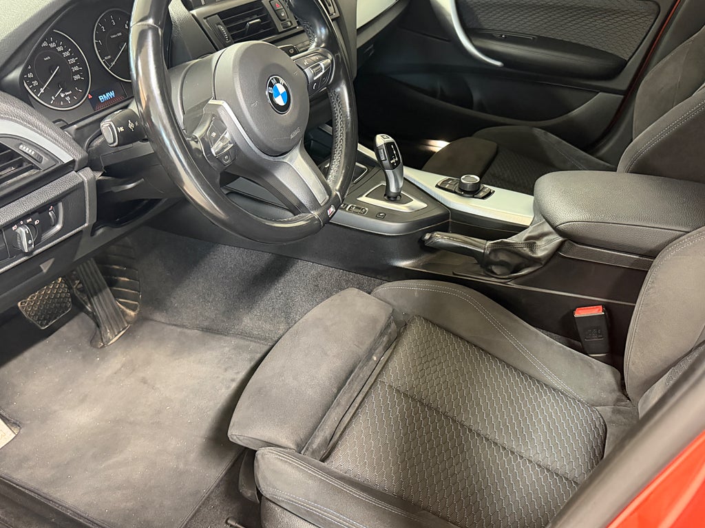 BMW 118d 5-dörrars Steptronic M Sport Automat,SoV Hjul thumbnail