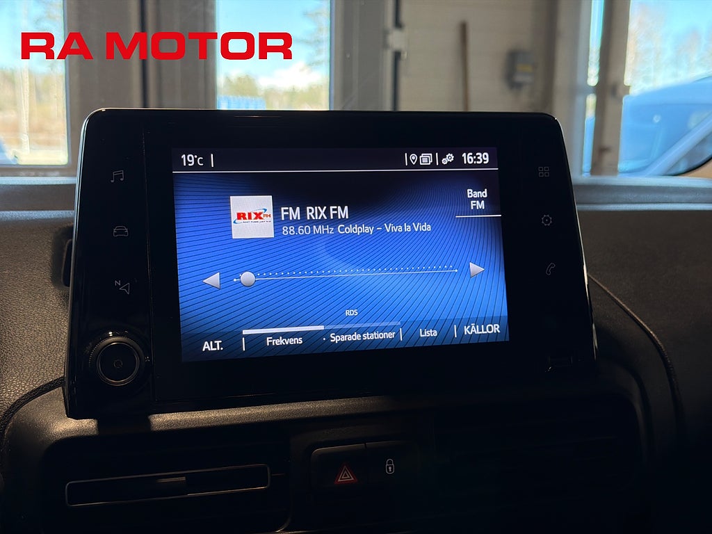 Toyota Proace City Verso 1.2 Turbo Automat 130hk | 7-sits | 360° | HuD | Carplay