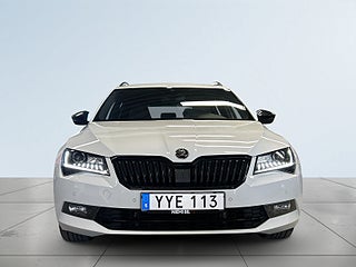 Skoda Superb Kombi 2.0 TDI 4x4 SCR Drag/Kamera/CANTON/Dvärm/S&V-Däck