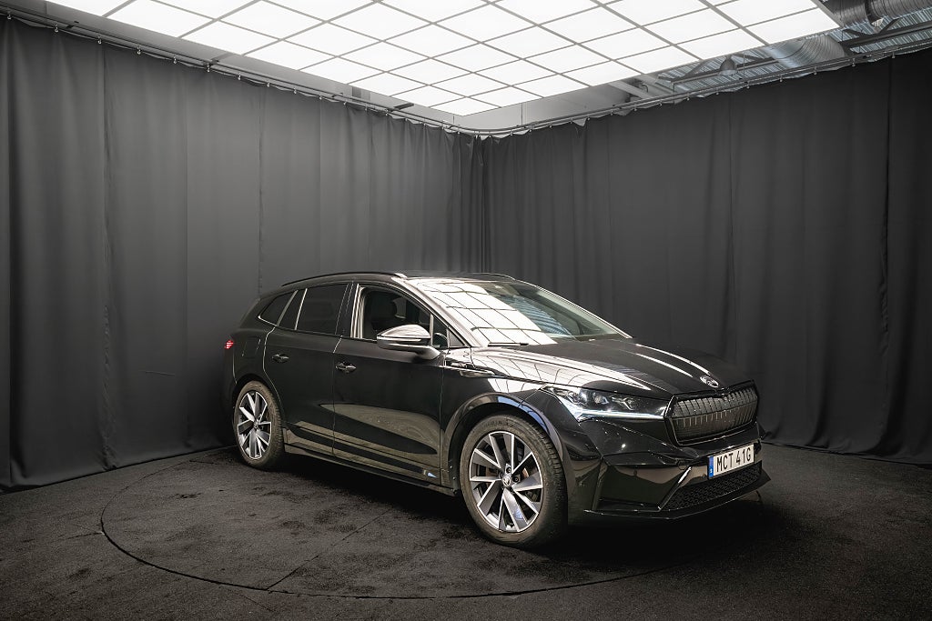 Skoda Enyaq iV 80x SPORTLINE DRAG KAMERA ELSTOLAR 1-ÄGARE MOMS 265hk