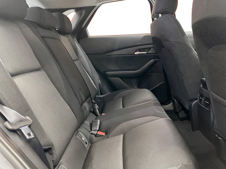 Bild på Mazda CX-30 2.0 e-SKYACTIV-G M 150hk Aut B-KAMERA CARPLAY